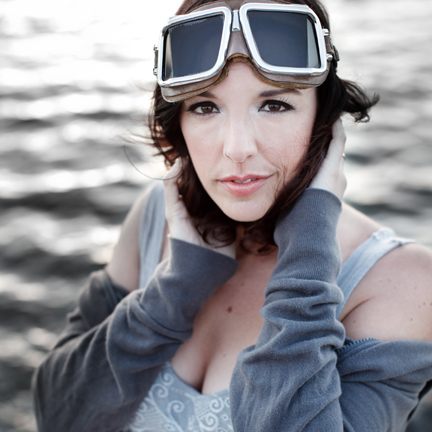 shannon curtis with goggles